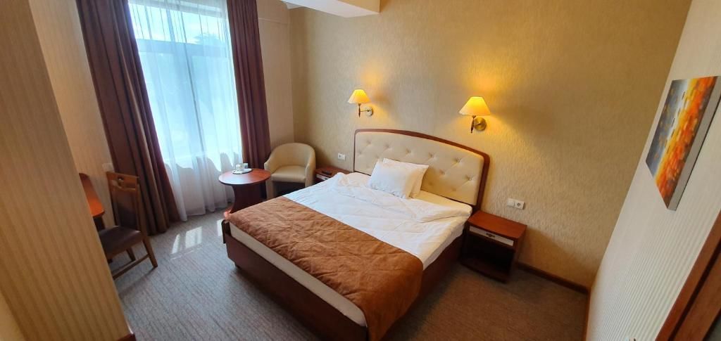 Отель Regency Hotel Кишинёв